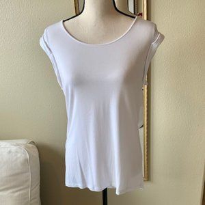 Design History White T-Shirt w/Back Opening